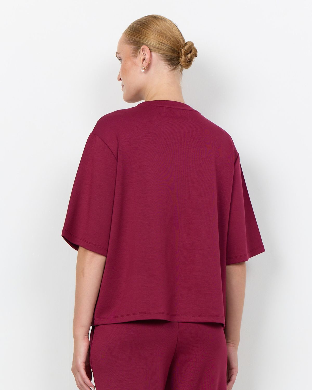 Banu 345 T-shirt Dam Röd Rhododendron | Smilebutiken - Soyaconcept