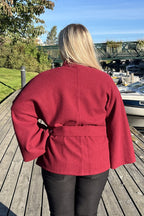 Chica London Alvina Poncho Jacka Dam Wine CARAMELLE FASHION