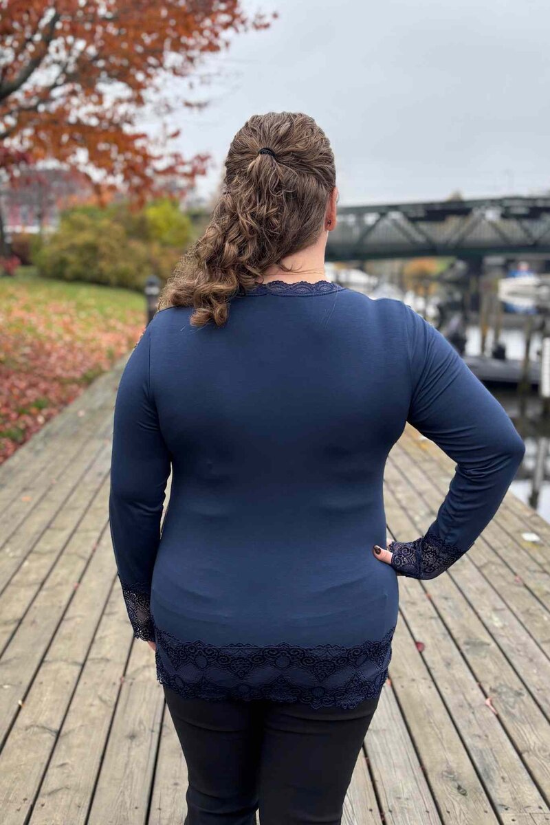 Chica London Gwynne Long Sleeve Lace Top Women Navy - Caramelle Fashion