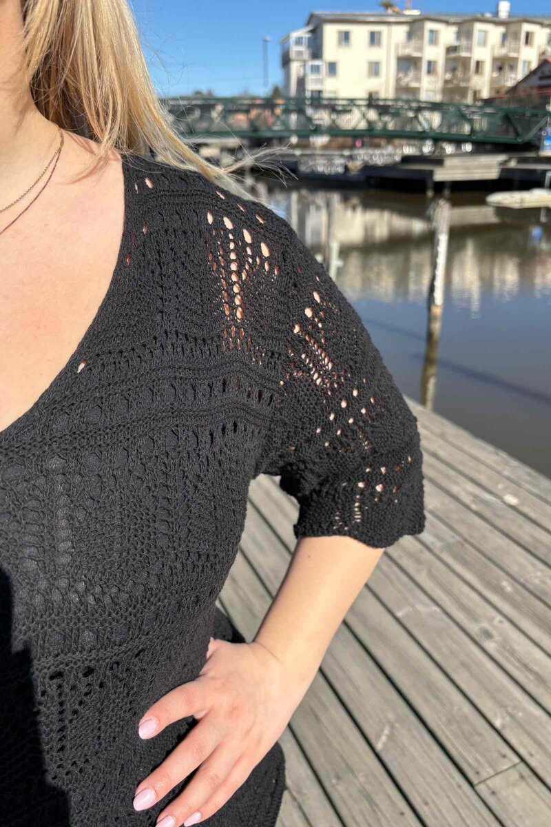 Chica London Ingrid Virkad Topp Dam Black CARAMELLE FASHION