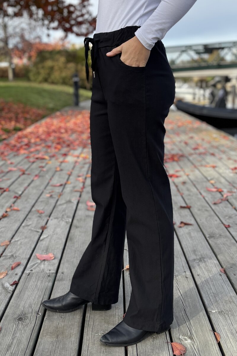 Chica London Zuri Byxa Dam Black Caramelle Fashion