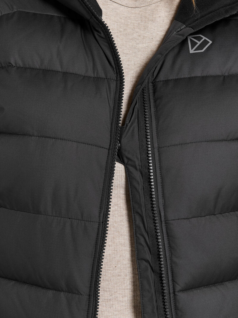 Tejla Vinterjacka Dam Black Didriksons