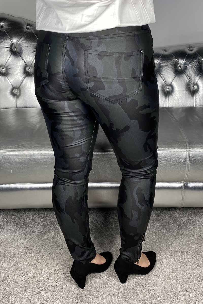 Aida Cooper 7/8 Imitation Leather Women's Camouflage - Freequent