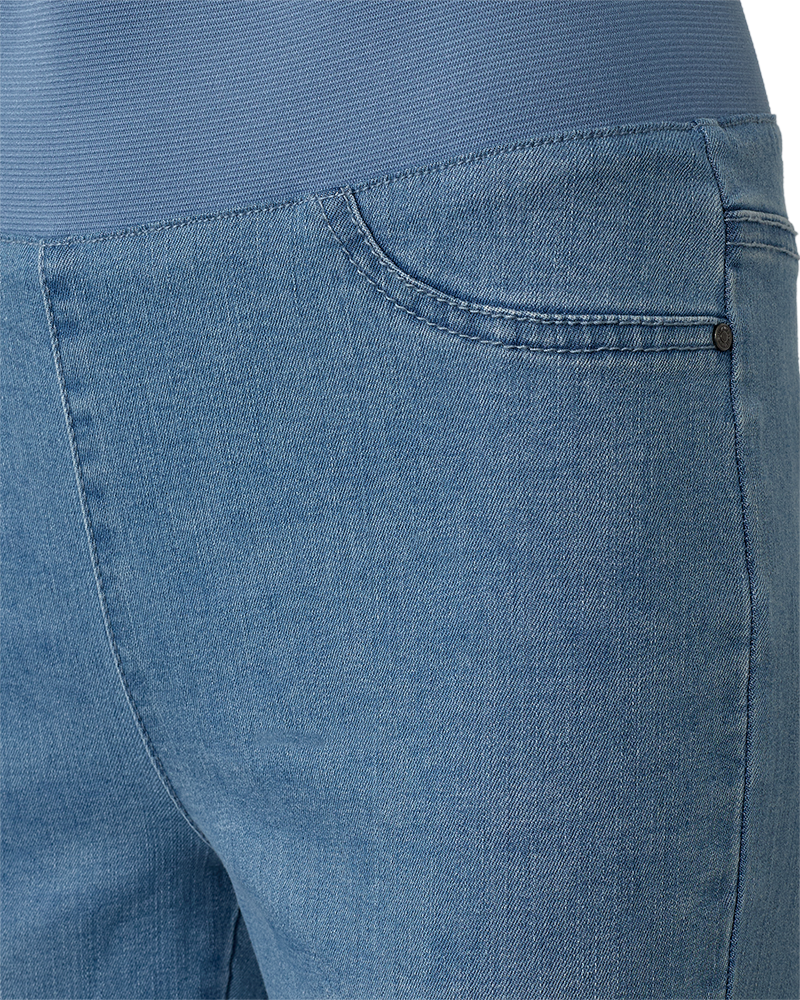 Shantal Bootcut 30 Längd Denim Dam Ljusblå Light Blue Denim | Smilebutiken - Freequent