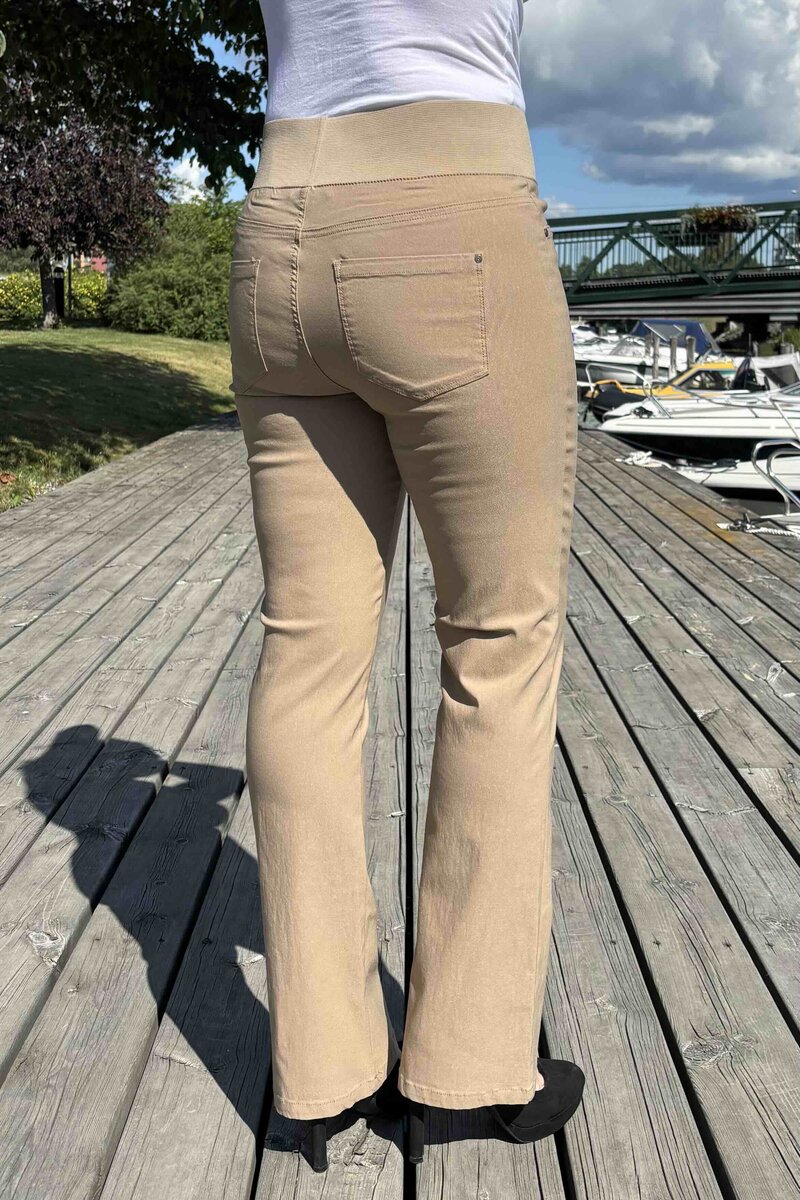 Shantal Bootcut 30 Längd Power Dam Beigebrun Silver Mink | Smilebutiken - Freequent