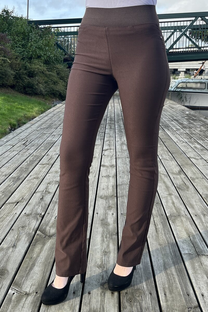 Shantal Bootcut 32 Längd Power Dam Brun Coffee Bean | Smilebutiken - Freequent