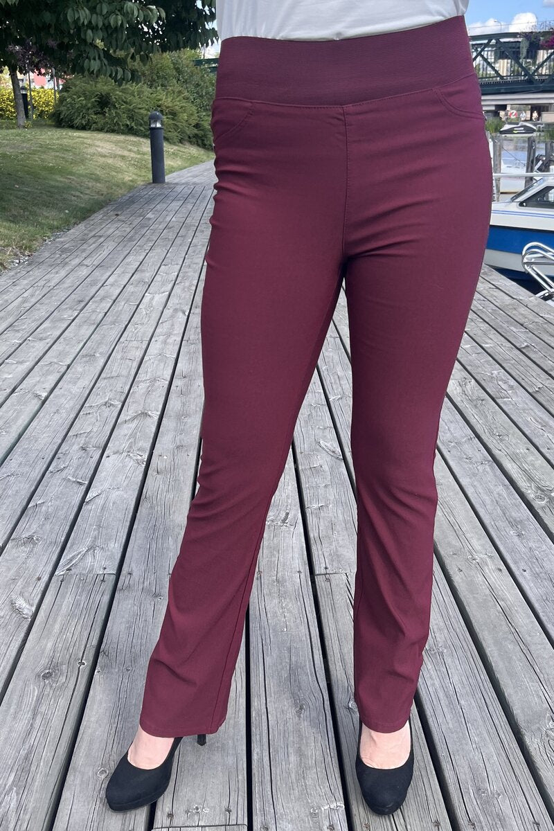 Shantal Bootcut 32 Längd Power Dam Vinröd Tawny Port | Smilebutiken - Freequent