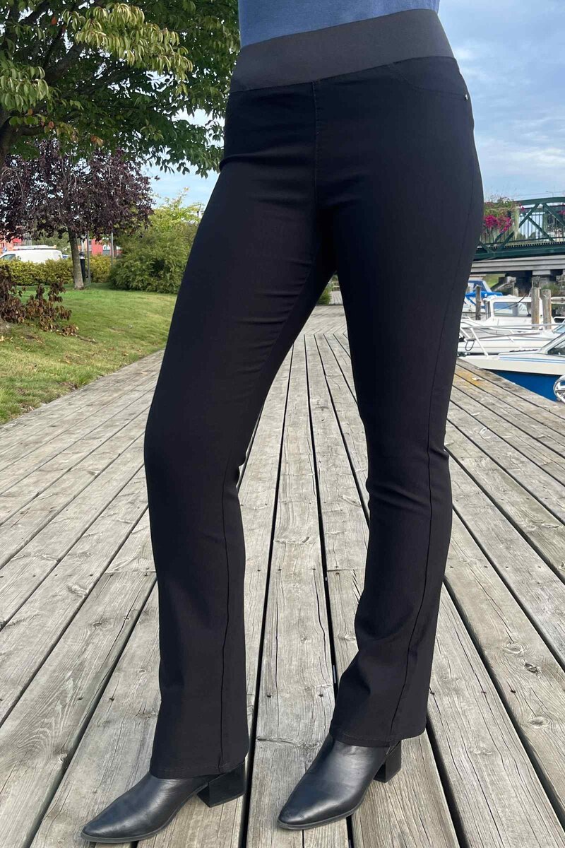 Shantal Bootcut 34 Längd Power Dam Svart Black | Smilebutiken - Freequent
