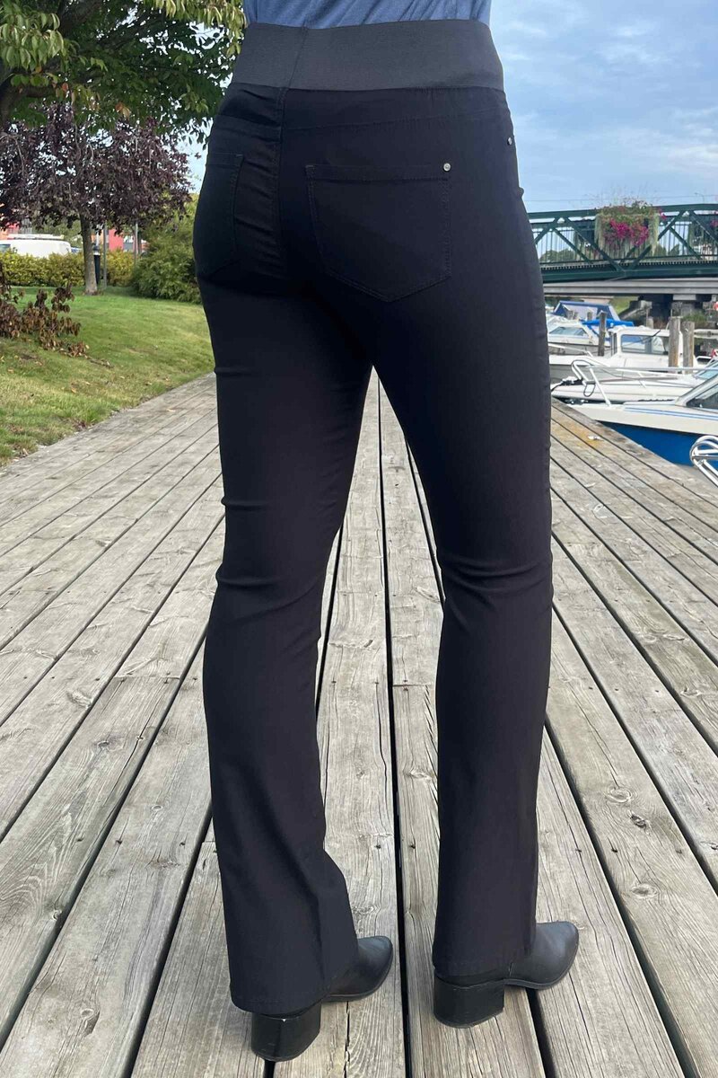 Shantal Bootcut 34 Längd Power Dam Svart Black | Smilebutiken - Freequent