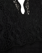 Shu Blus Dam Black Freequent