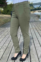 Solvej Ankle Trousers Women Olive Night Freequent