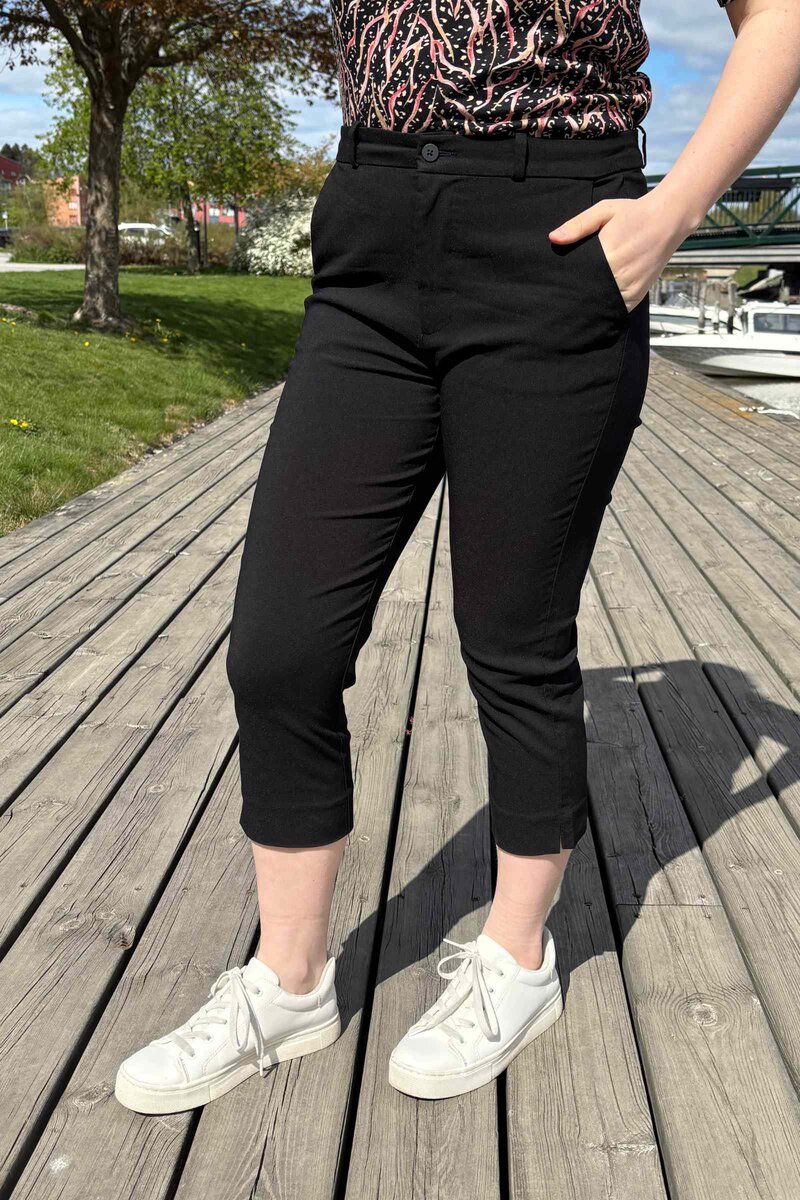 Solvej Capri Dam Black Freequent