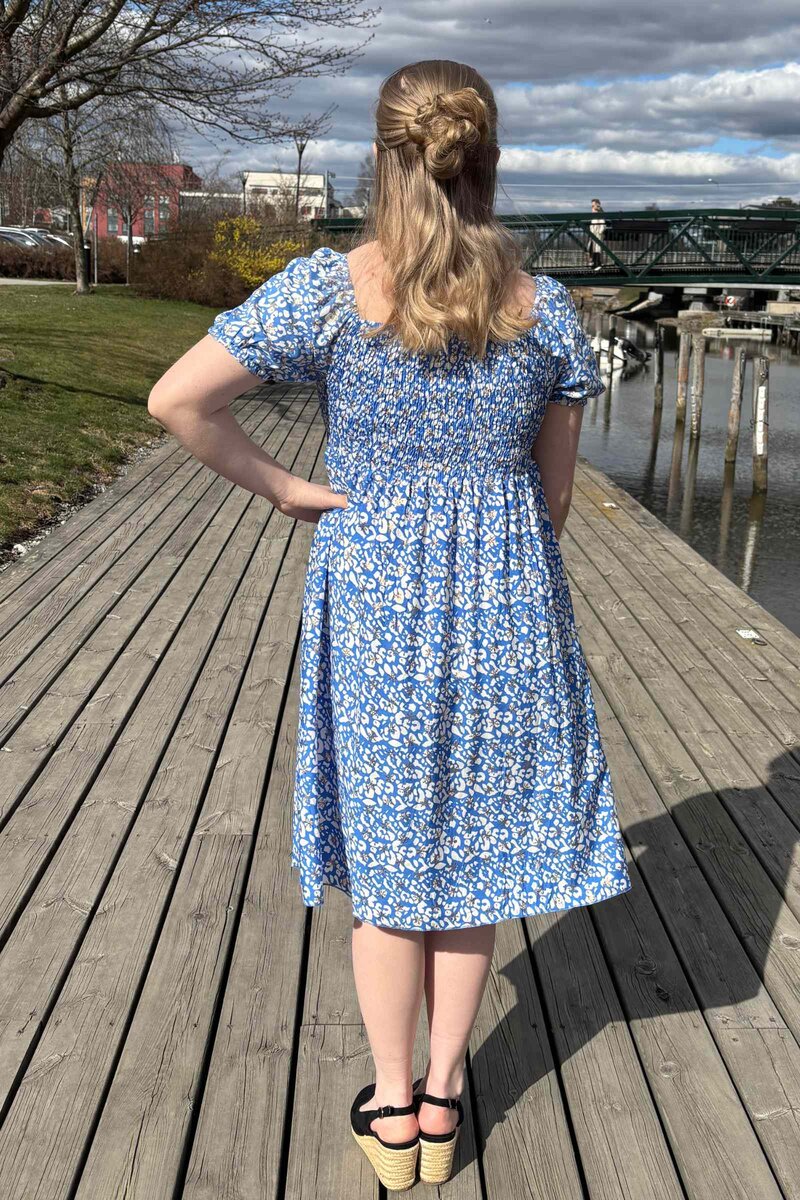 Jia Ki Esther Mönstrad Klänning Dam Blue DH Mode