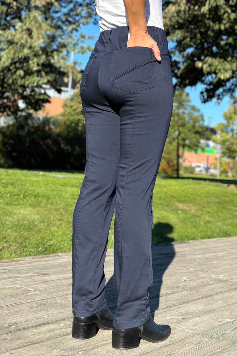 Rouge Slender SL Byxa Dam Navy LauRie