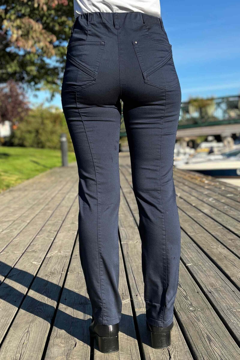Rouge Slender SL Byxa Dam Navy LauRie
