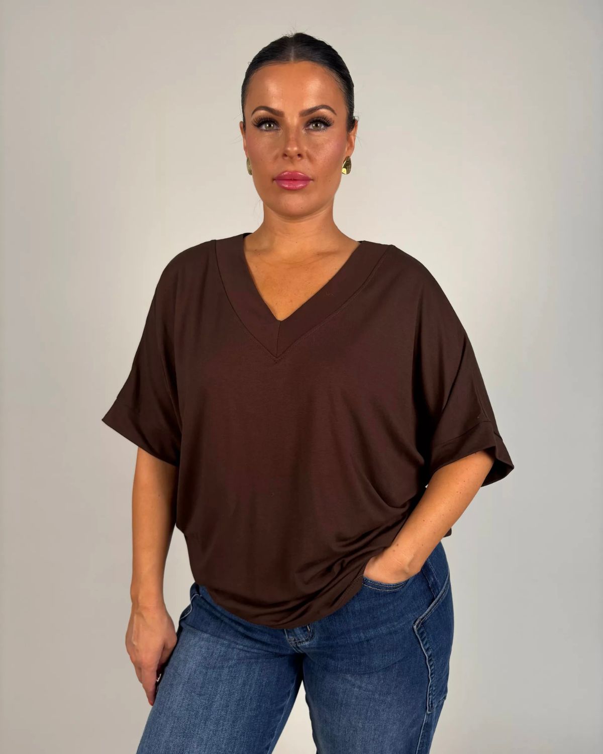 Line V-ringad T-shirt Dam Brun | Smilebutiken - Camicia