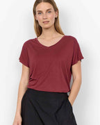 Marica V-neck T-shirt Ladies Oxblood Red | Smilebutiken - Soyaconcept