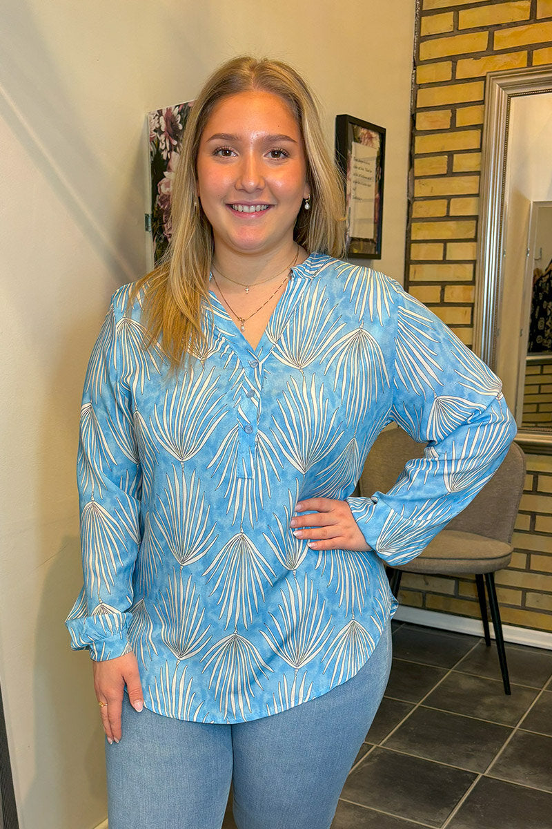 Astrid V-ringad Blus Dam Sky Marta du Chateau