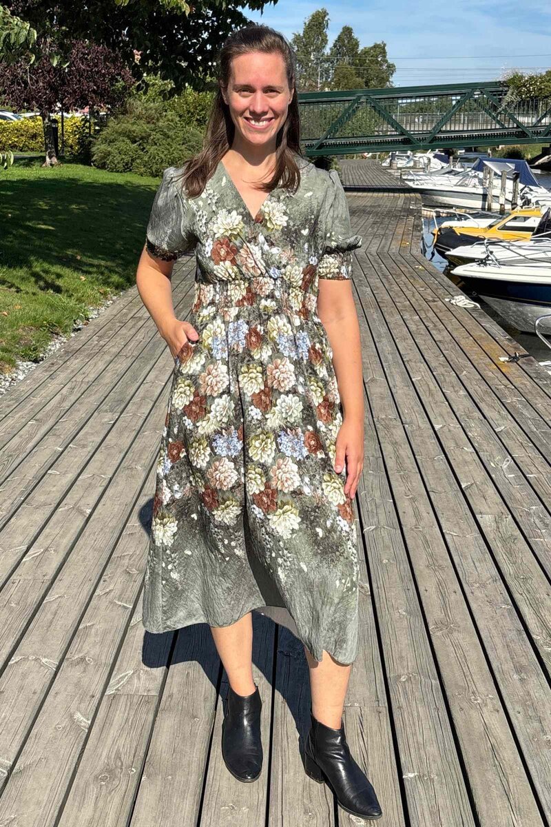 Lydia Klänning Dam Military Marta du Chateau