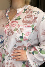 Ronja V-ringad Blus Dam Rosa Baby Marta du Chateau