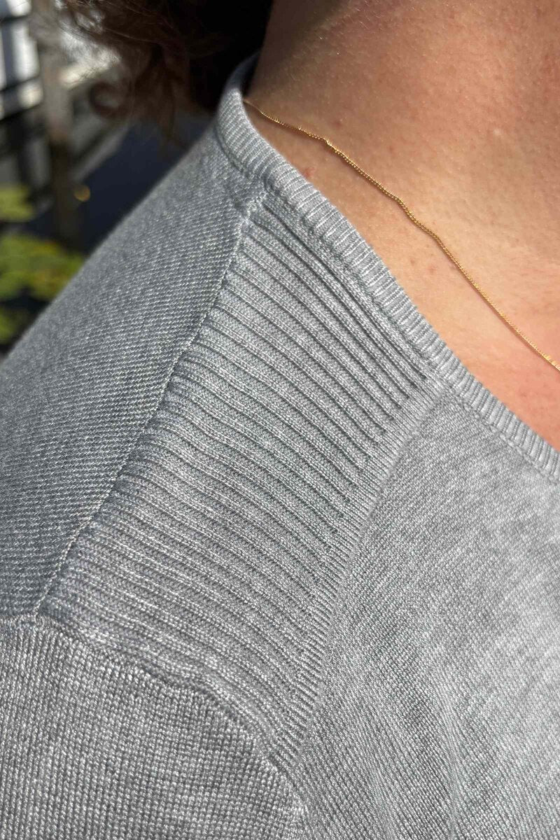 Norah Pullover Dam Light Grey Melange Micha
