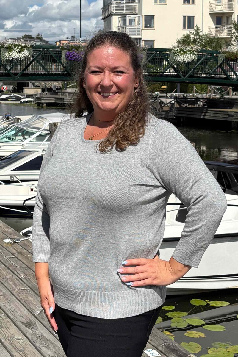 Norah Pullover Dam Light Grey Melange Micha