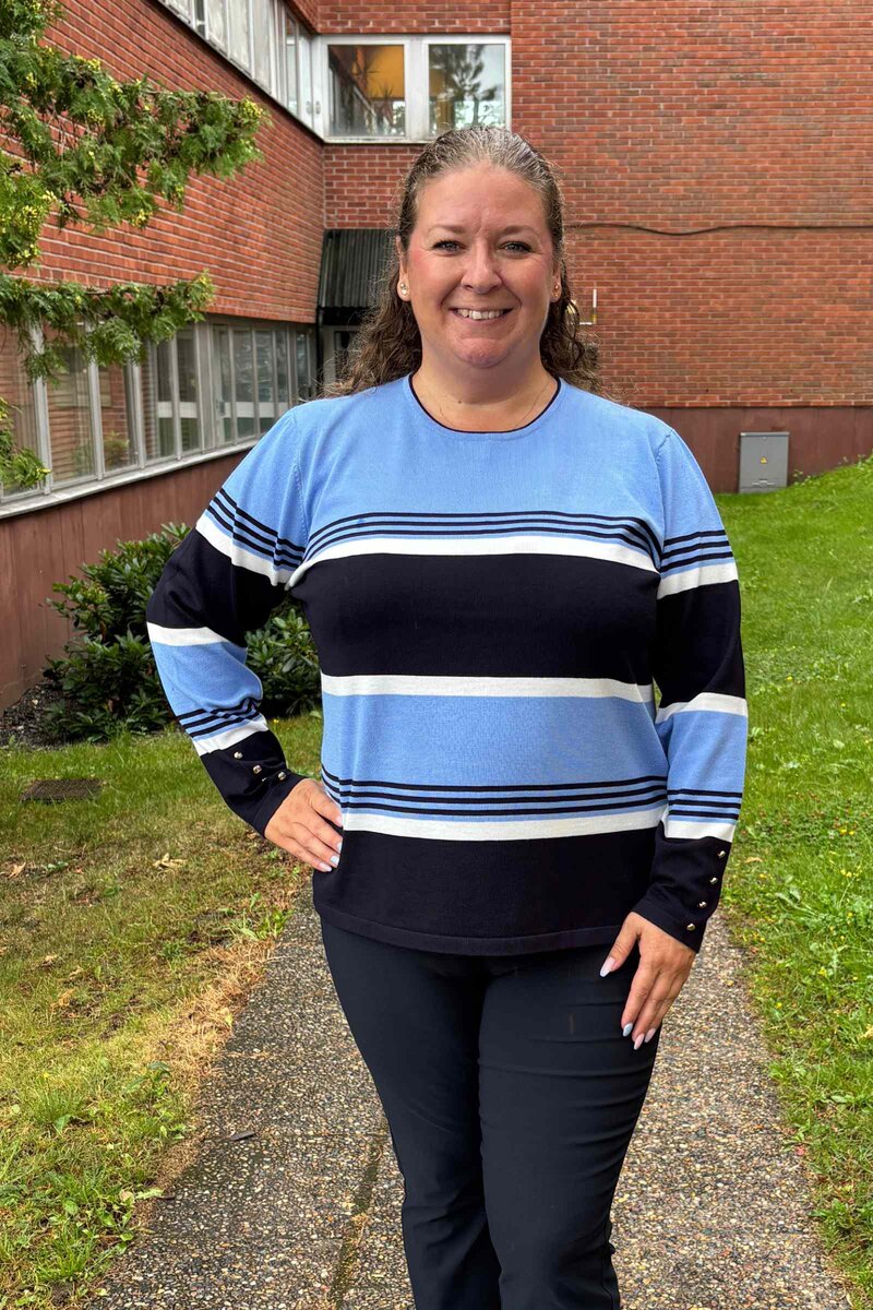 Reese Pullover Dam Blue Navy Micha