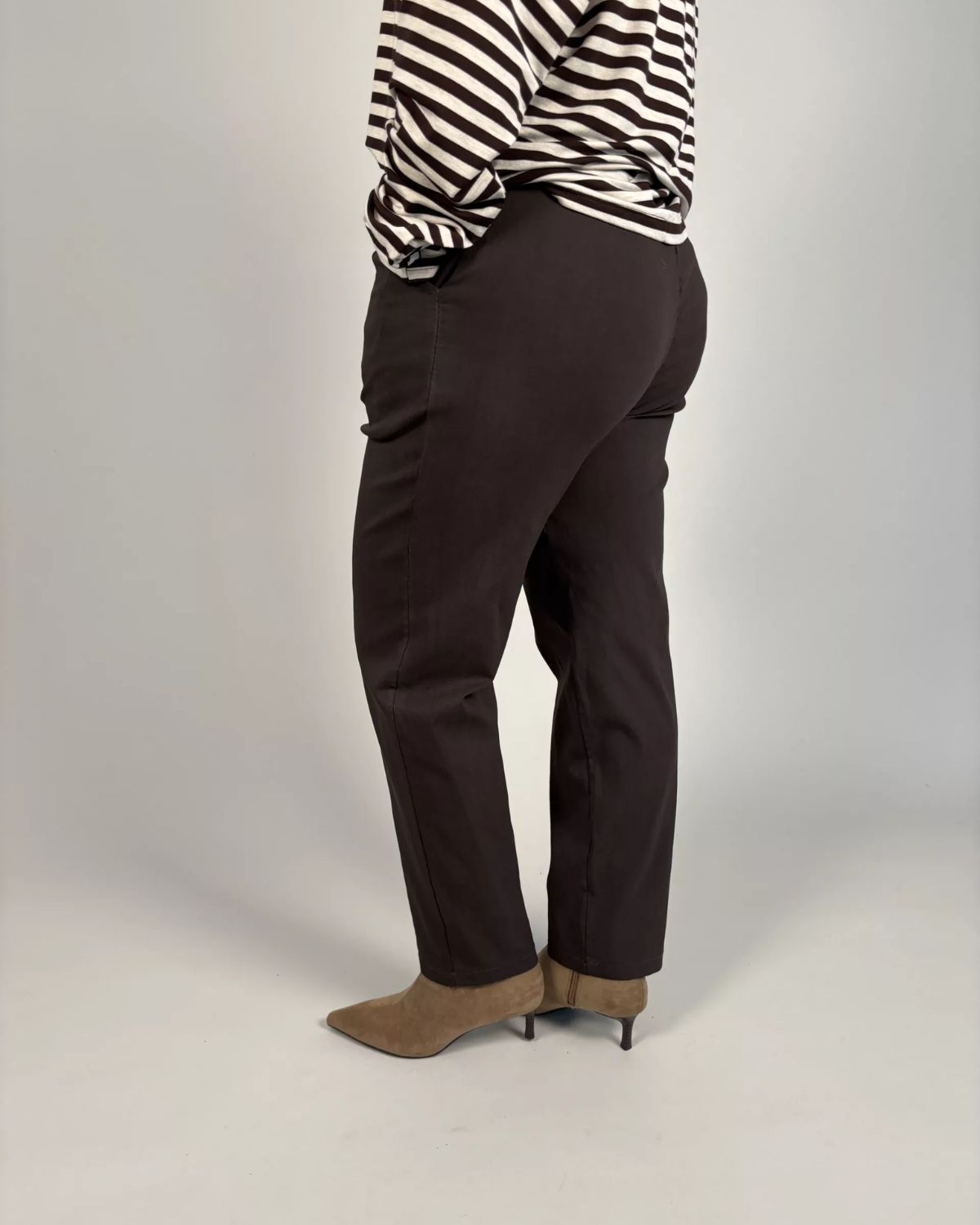 Nico Barrel Byxa Superstretch Dam Brun | Smilebutiken - Camicia