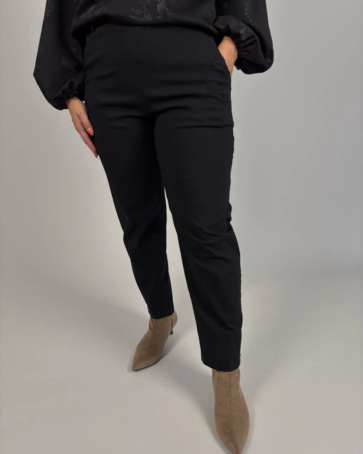 Nico Barrel Byxa Superstretch Dam Svart | Smilebutiken - Camicia