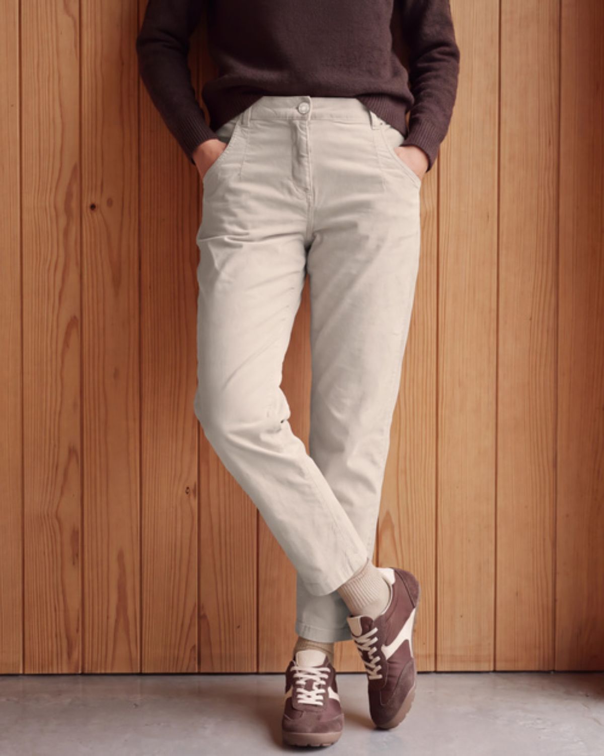 Scarlett Barrel Byxa Washed Velvet Dam Cashmere Beige | Smilebutiken - Cecil