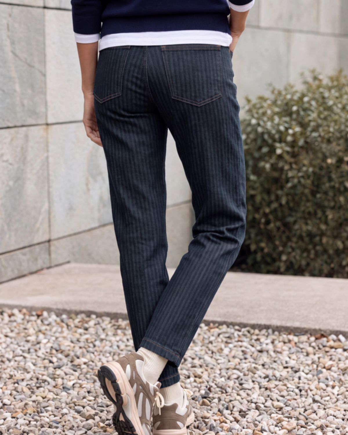 Scarlett Barrel Jeans Dam Mörkblå Randiga Rinsed Wash | Smilebutiken - Cecil