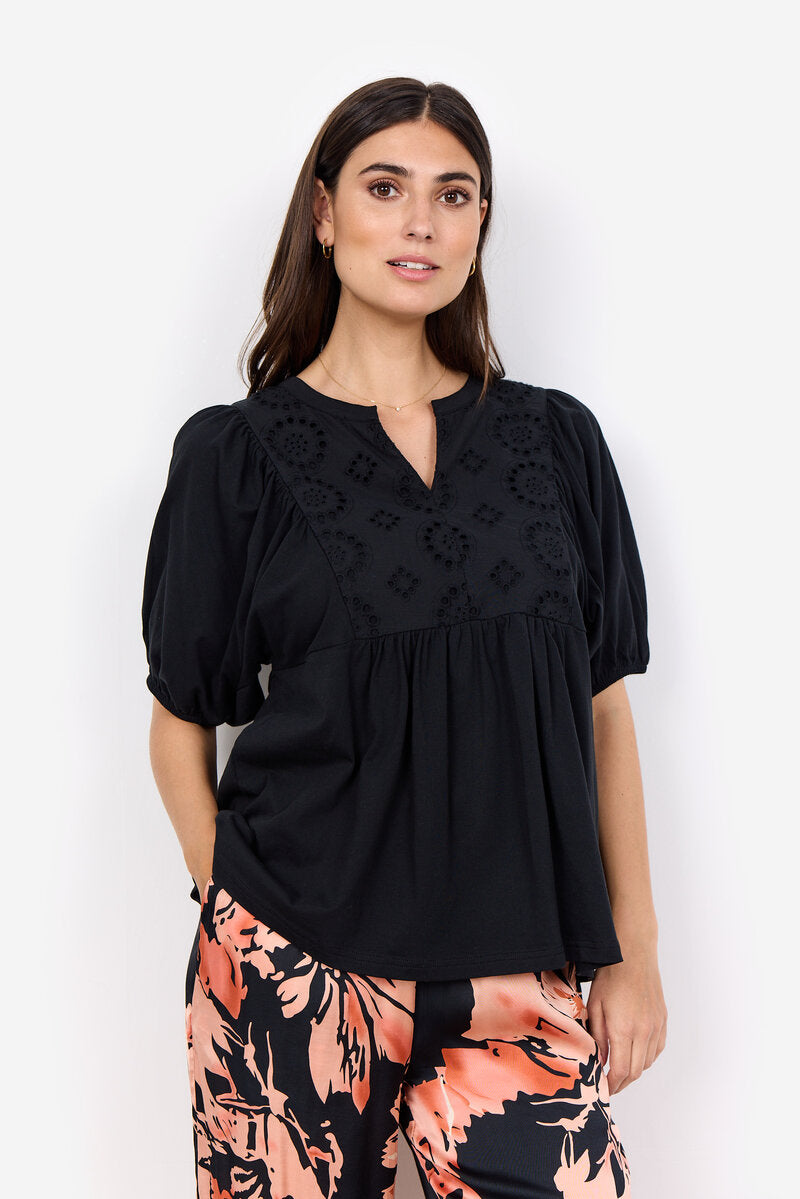 Loraine 7 Blus Dam Black Soyaconcept