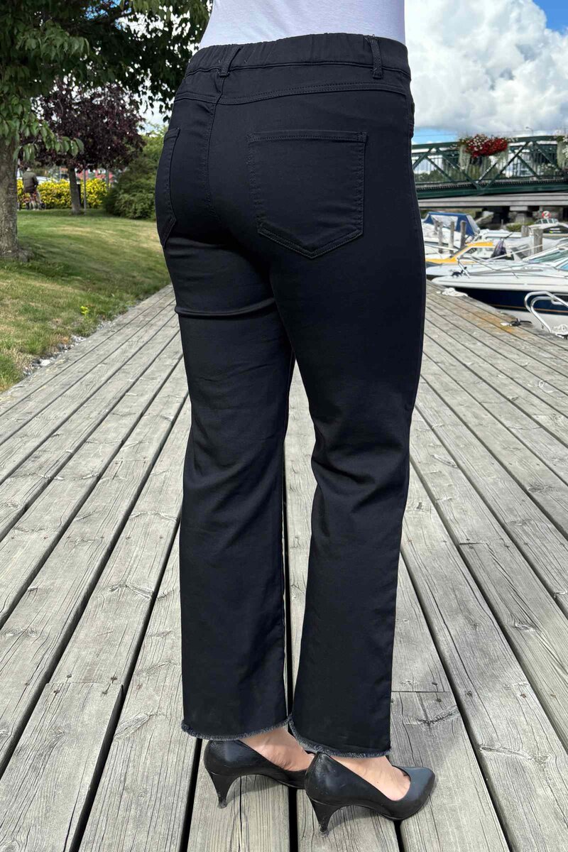 Nadira 3 Trousers Women Black Soyaconcept