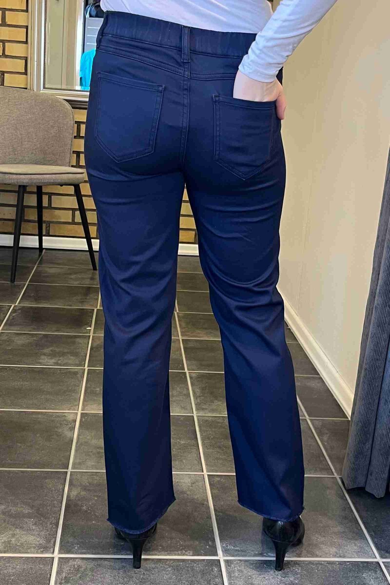 Nadira 3 Trousers Women Blue Iris Soyaconcept