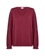 Stella 29 Spetsblus Dam Vinröd Rhododendron | Smilebutiken - Wasabiconcept