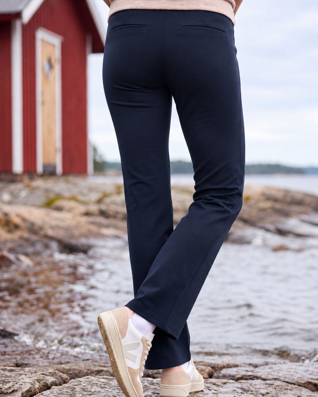 Toronto Bootcut Byxa Dam Mörkblå Urban Dark Blue | Smilebutiken - Cecil