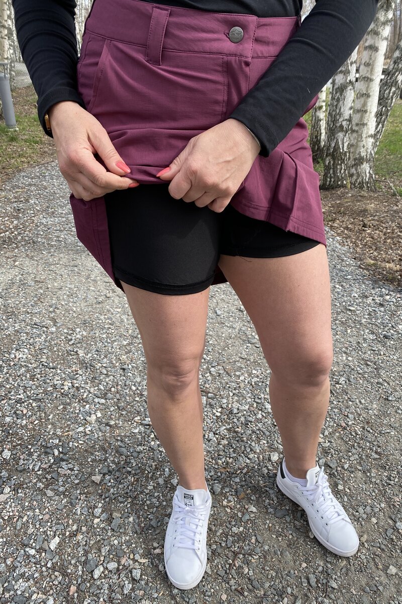 Siri Stretch Skort Dam Royal - Tuxer