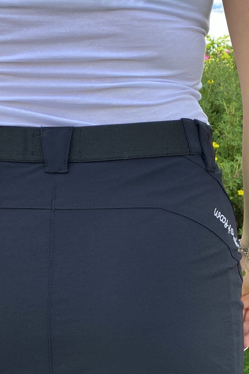 Annika Skort Dam Svart - Way of Sweden