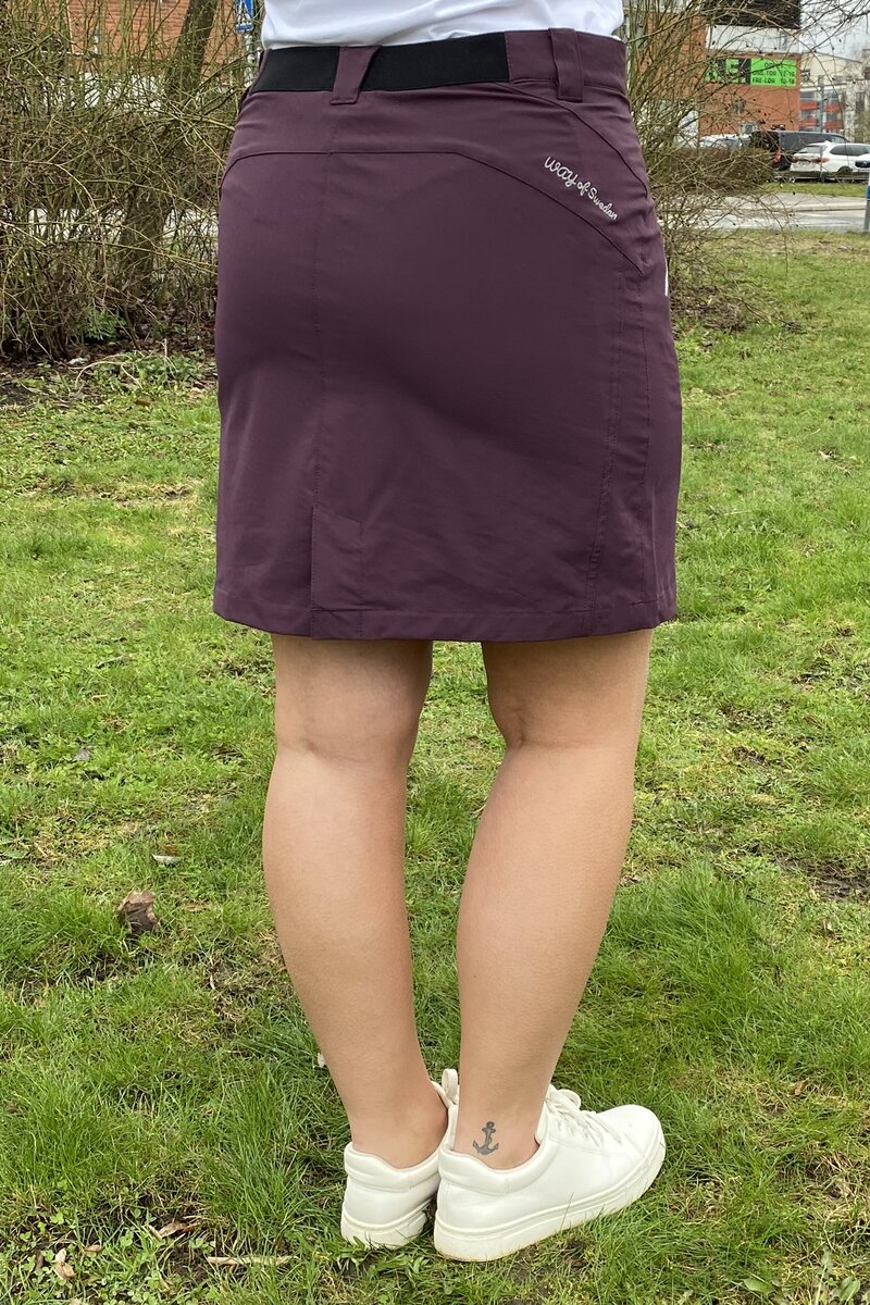 Annika Skort Dam Vinröd Way of Sweden