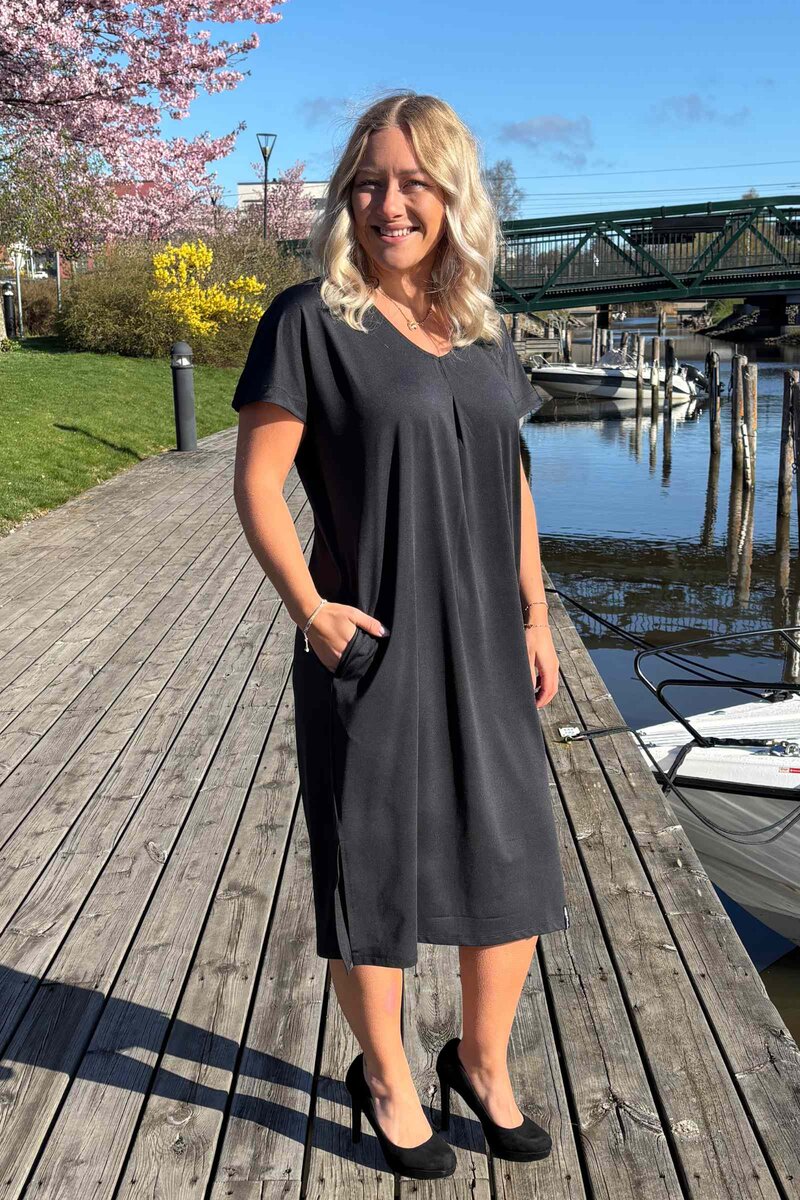 Carina Klänning Dam Black Way of Sweden