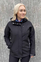 Ebba Softshelljacka Dam Svart - Way of Sweden