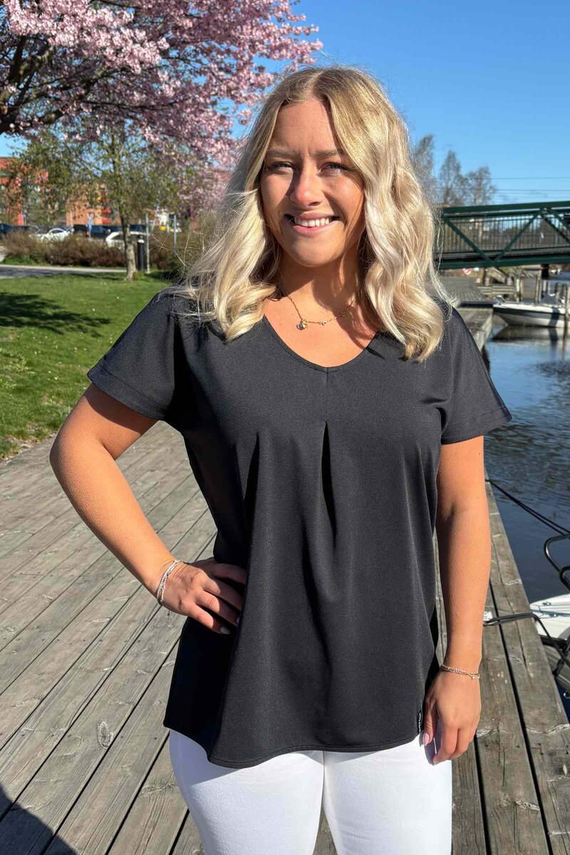 Lovisa Topp Dam Black Way of Sweden