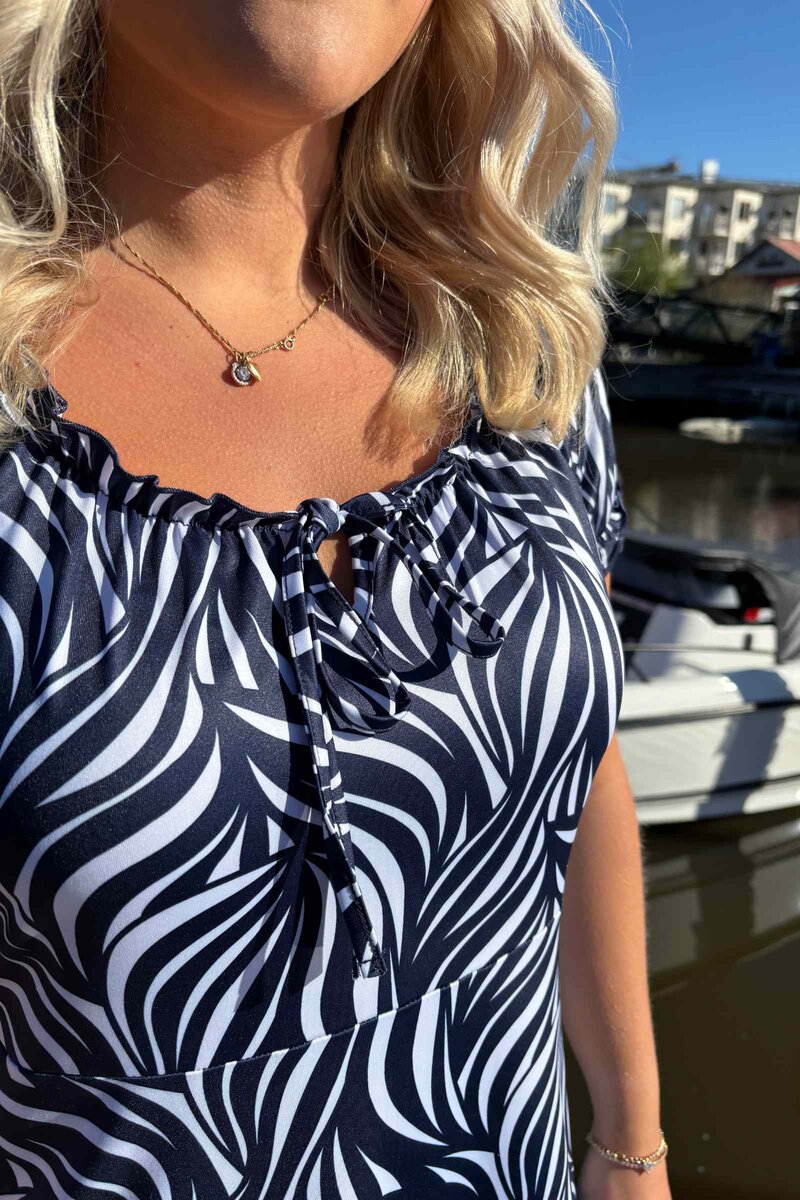 Maria Klänning Dam Fantasy Dark Navy Way of Sweden