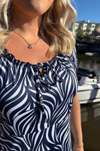 Maria Klänning Dam Fantasy Dark Navy Way of Sweden