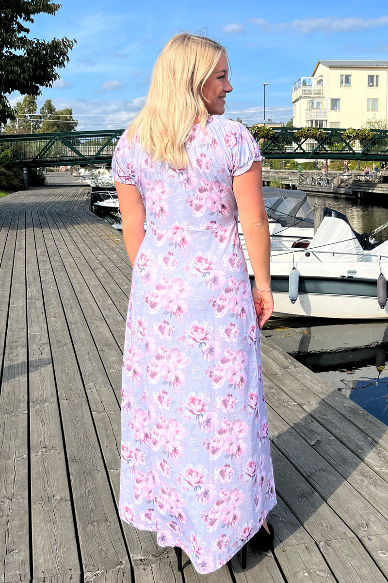 Maxi Klänning Dam Peony Light Grey Way of Sweden