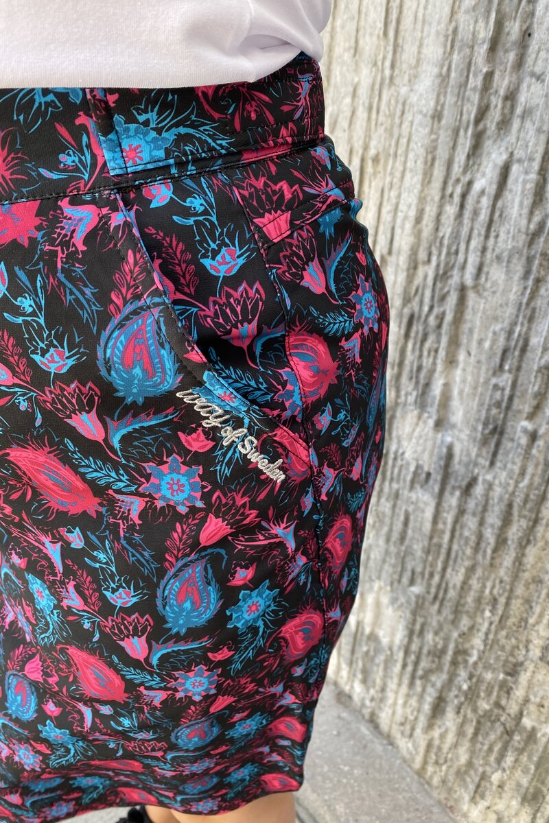 Monika Regular Skort Mönstrad Dam - Way of Sweden