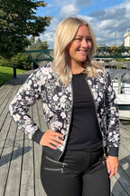 Ulrika Jacka Dam Flow Black Way of Sweden