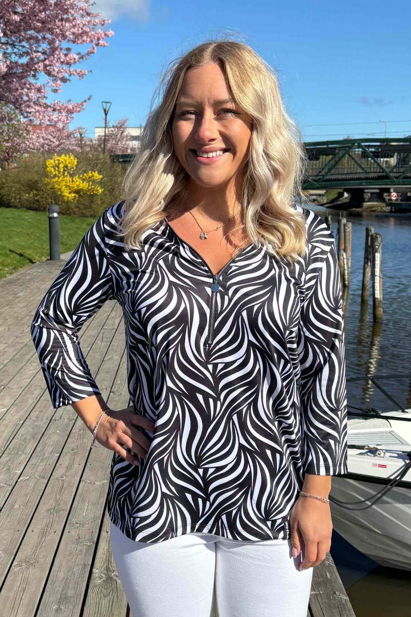 Veronica Topp Dam Fantasy Black Way of Sweden