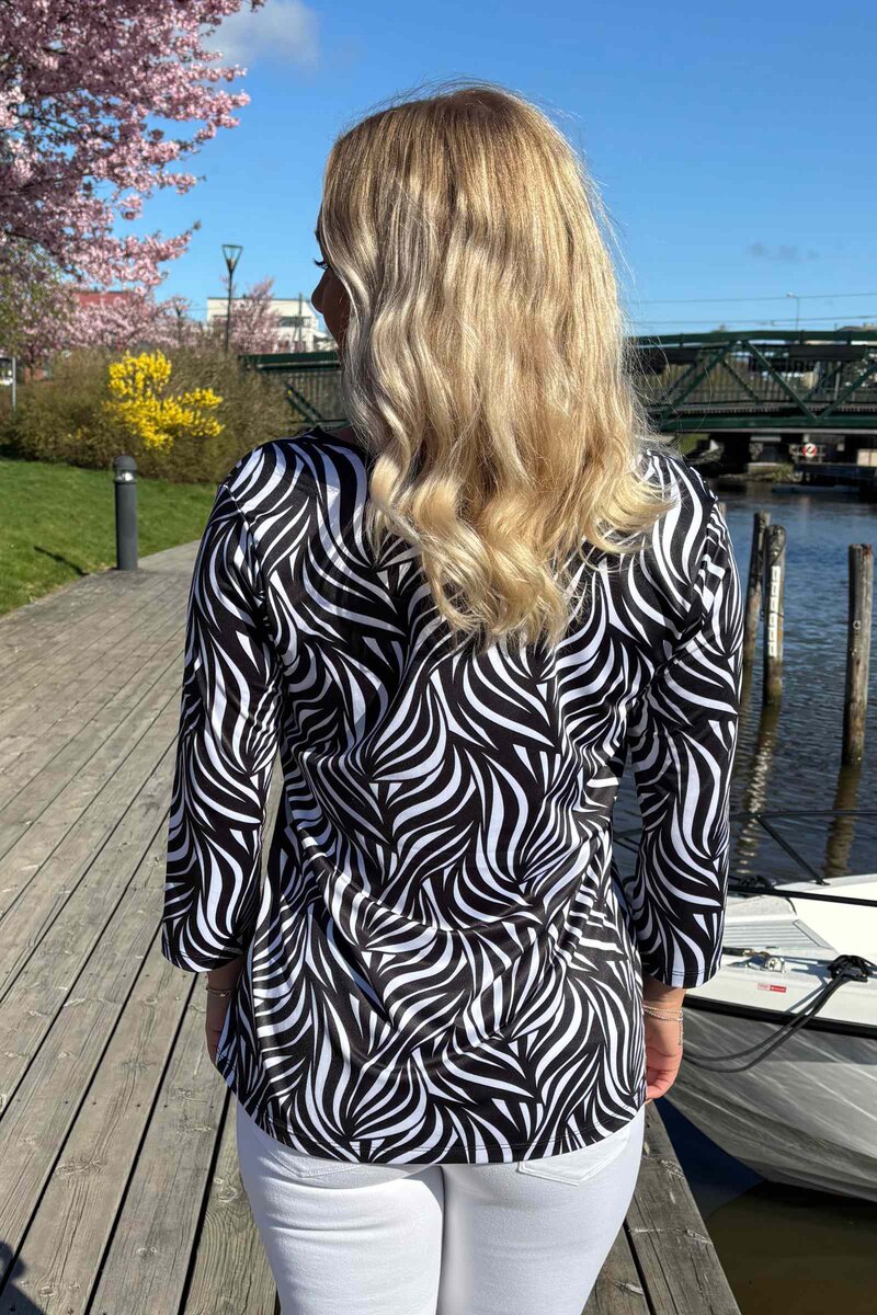 Veronica Topp Dam Fantasy Black Way of Sweden