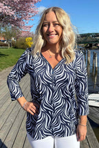 Veronica Topp Dam Fantasy Dark Navy Way of Sweden